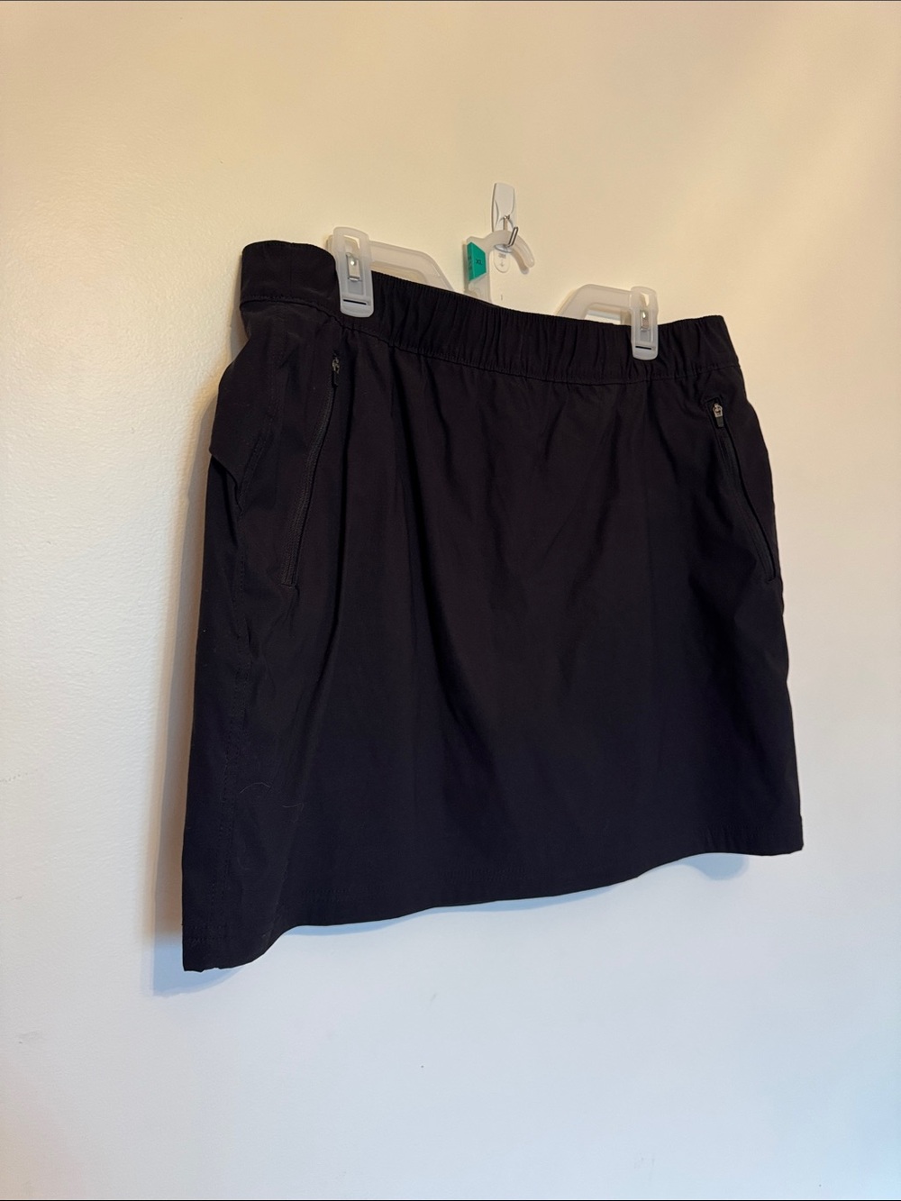 Eddie Bauer Black Women's Active Skort with Zip Pockets